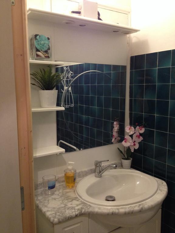 Appartement La Plage En Provence Le Pradet Rum bild